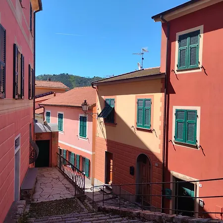 Tra Le Cinque Terre, Camogli E Portofino. Vista Valle E Scorcio Mare All'orizzonte B&B 카스티글리오네 키아바레세