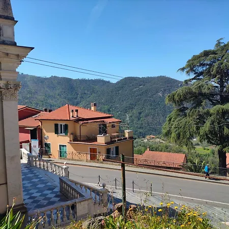 Panzió Tra Le Cinque Terre, Camogli E Portofino. Vista Valle E Scorcio Mare All'orizzonte