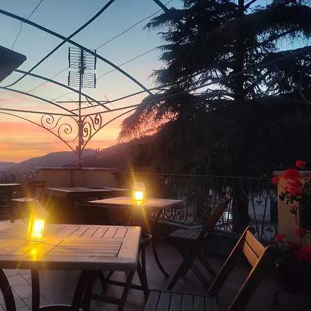 Tra Le Cinque Terre, Camogli E Portofino. Vista Valle E Scorcio Mare All'orizzonte Panzió Castiglione Chiavarese