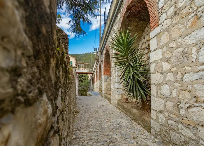 Panzió Tra Le Cinque Terre, Camogli E Portofino. Vista Valle E Scorcio Mare All'orizzonte Castiglione Chiavarese